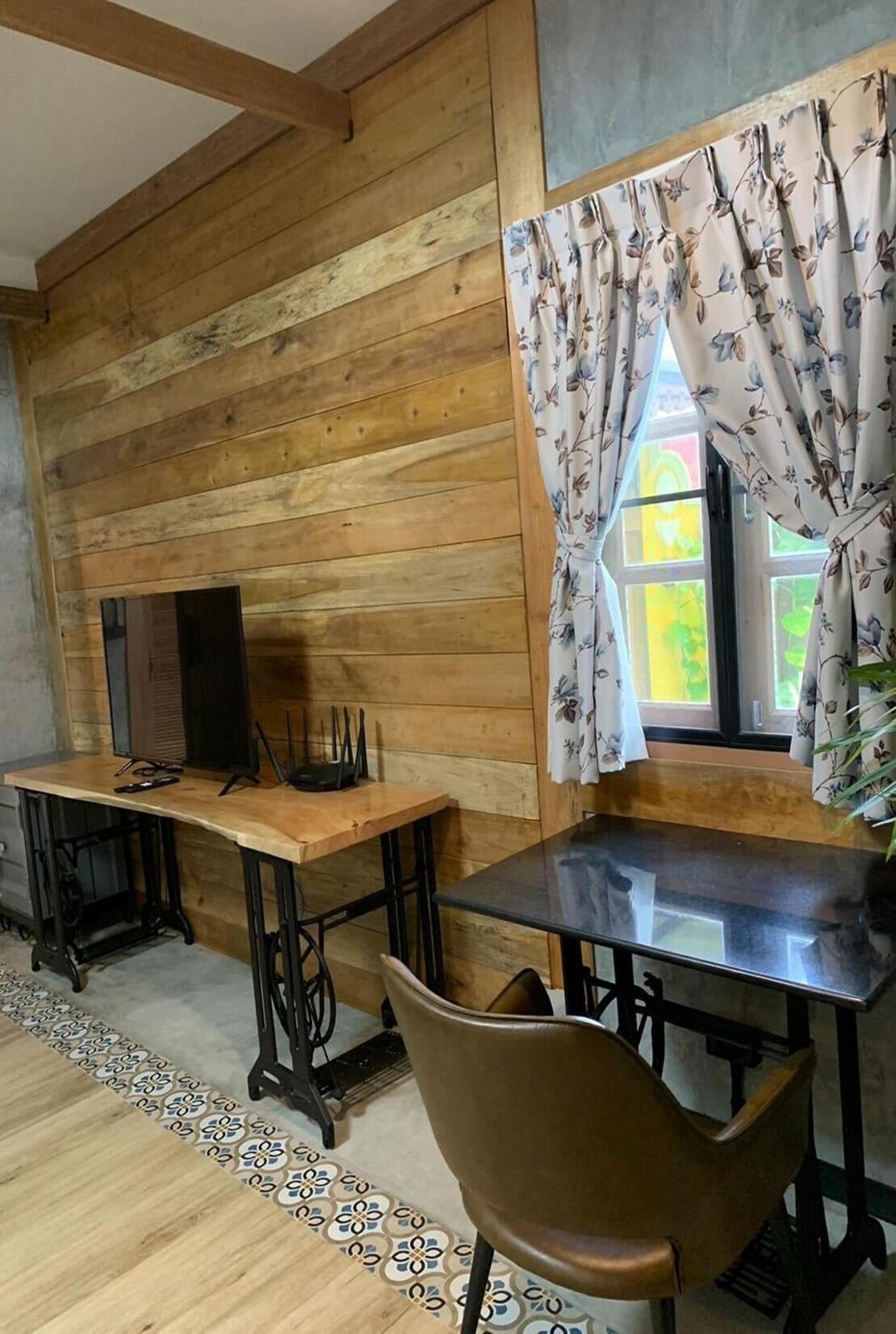 Forest Bungalows & Mama'S Restaurant Chalong Extérieur photo